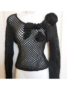Nicowa crop top sweater Black Angora Size 10 🆕